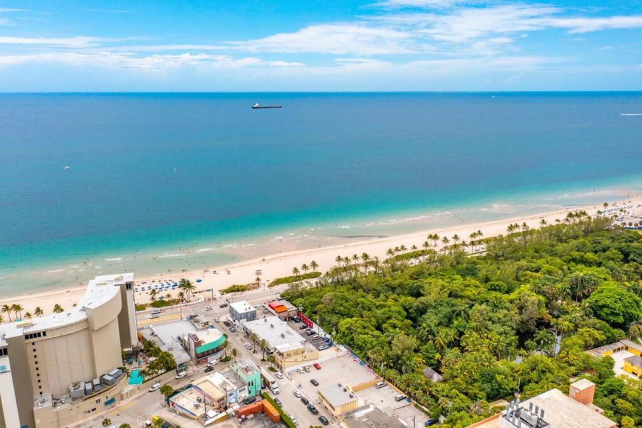 The Purple Pelican Beachfront With Ocean Balcony Unit 2 Fort Lauderdale Exteriör bild